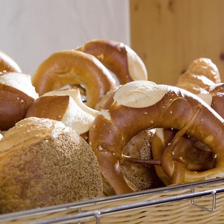 Hotel Landgasthof Baeren Trossingen Zewnętrze zdjęcie